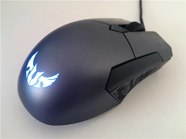 The ASUS TUG Gaming M5 mouse seen from behind