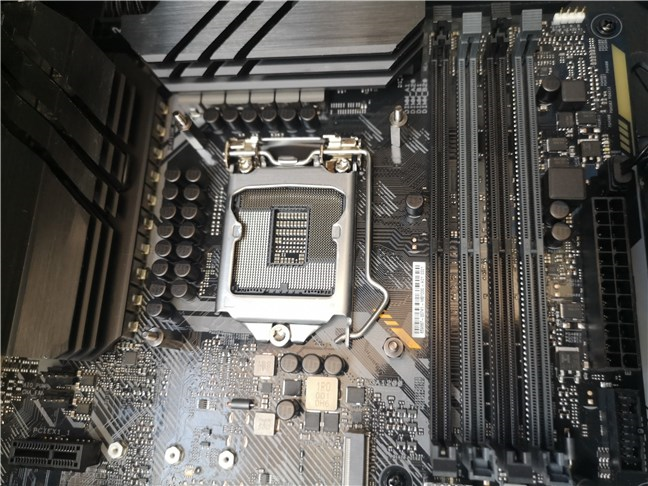 Z490 tuf gaming