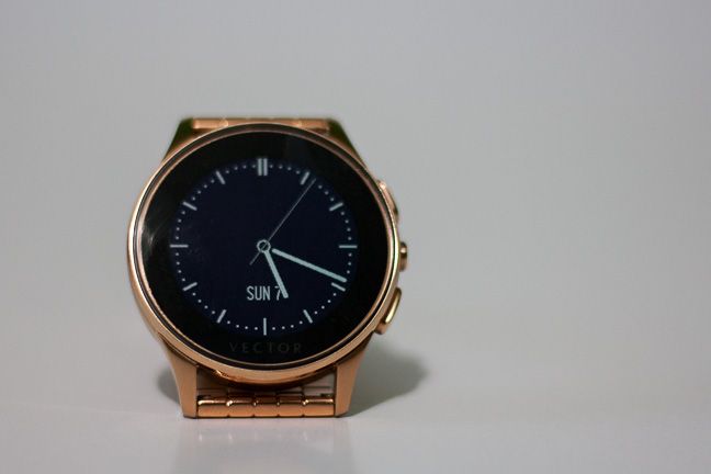 Vector Luna, smartwatch, Rose Gold, review, performance, battery