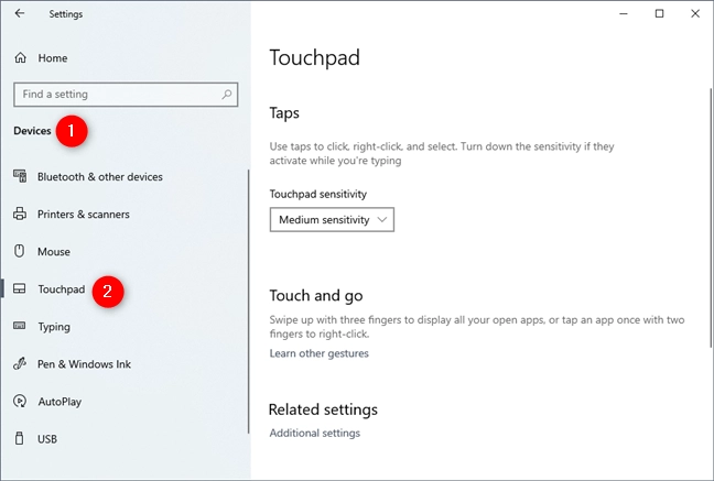 The Touchpad section from the Windows 10 Settings app