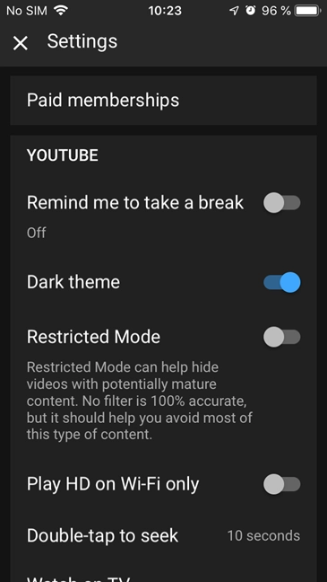 The Dark theme in the Settings of the YouTube app for iOS