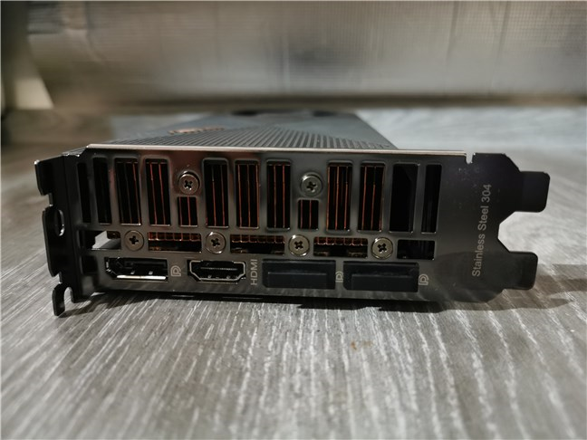 The ports on the ASUS Turbo GeForce RTX 3070