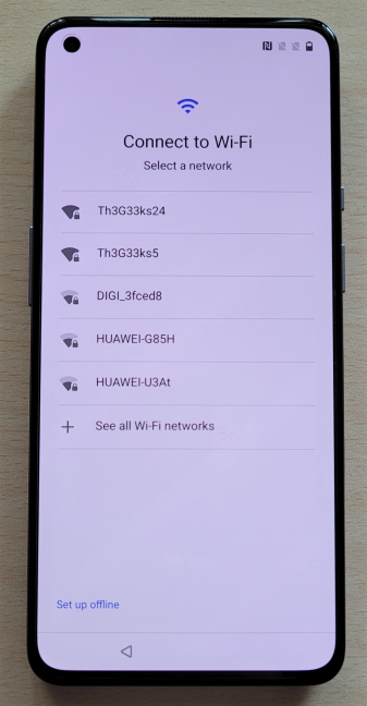 OnePlus 9 works with Wi-Fi 6 networks