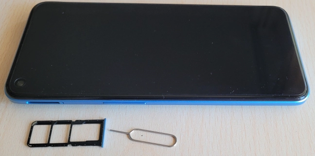 The SIM tray on the realme 8 5G