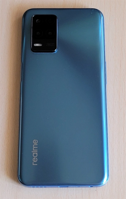 The back of the realme 8 5G