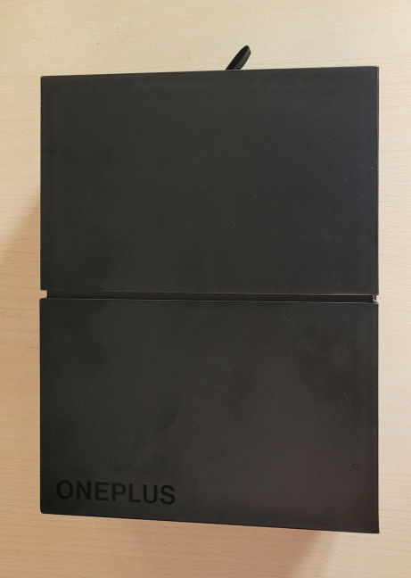 OnePlus Nord CE 5G - the press kit was sent in a truly large box