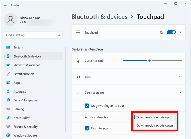 Choose the scrolling direction of your touchpad