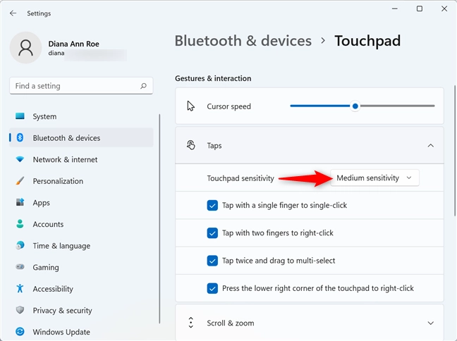 Press on the current sensitivity setting to adjust it