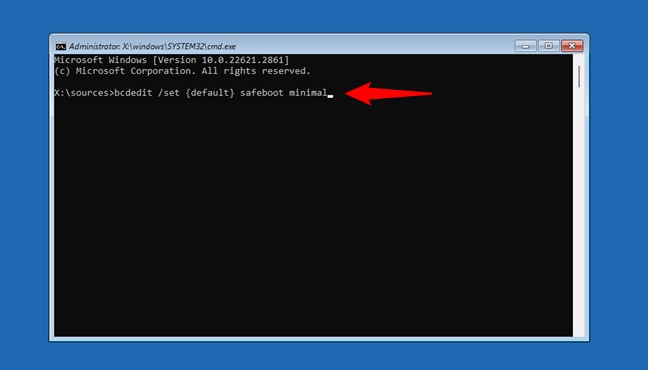 How to boot Windows 11 in Safe Mode from the Command Prompt