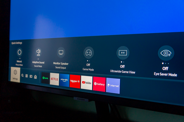 The menu of the Samsung M5 monitor is simple and efficient