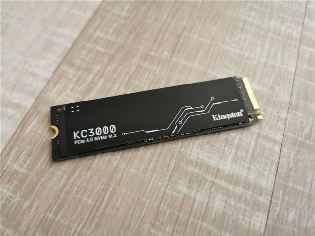 Unboxing the Kingston KC3000 2 TB M.2 NVMe PCIe SSD
