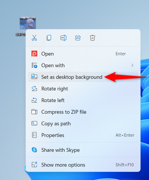 How to change the wallpaper on Windows 11 from the right-click menu