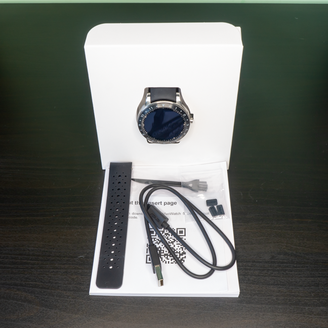 ASUS VivoWatch 5: What's inside the package