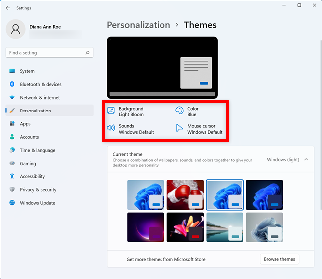Customize elements of your Windows 11 theme