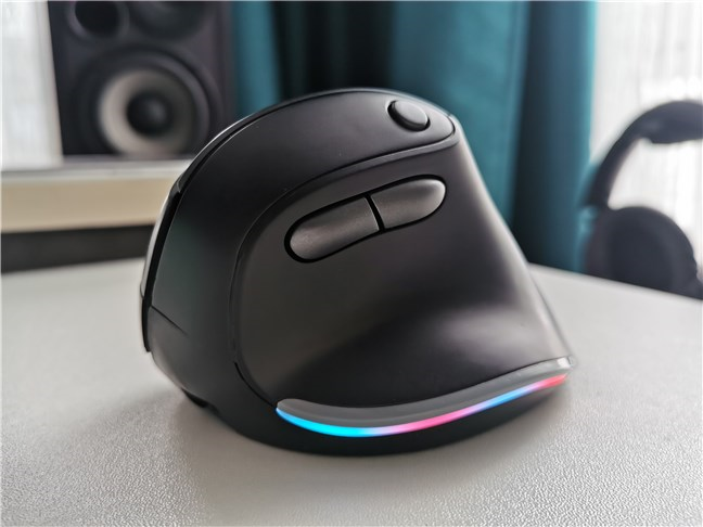  Bayo Ergonomic Rechargeable Wireless Mouse