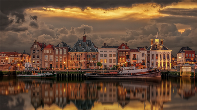 Old Port Of Maassluis 4K Desktop Wallpaper