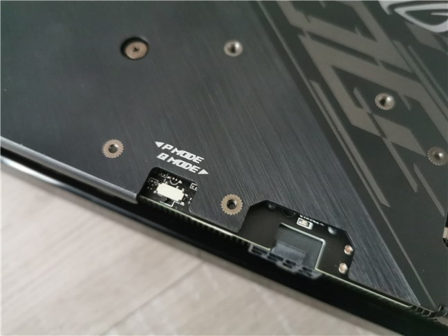 ASUS ROG Strix GeForce RTX 3050 uses one 8-pin power connector