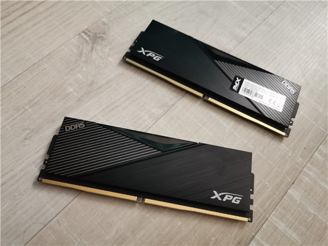 The XPG Lancer DDR5-5200 RAM modules