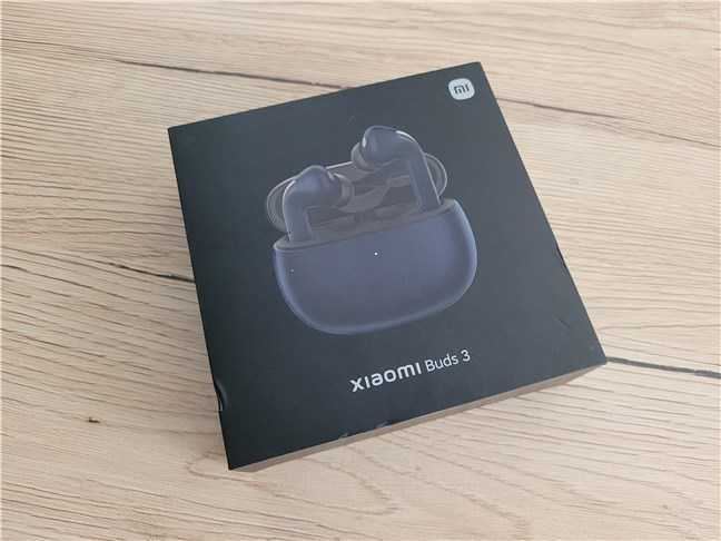 The package of the Xiaomi Buds 3