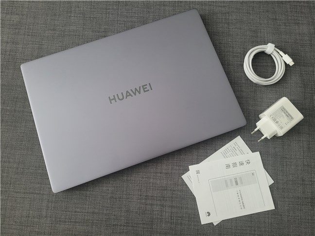 Huawei MateBook D16: What's inside the box