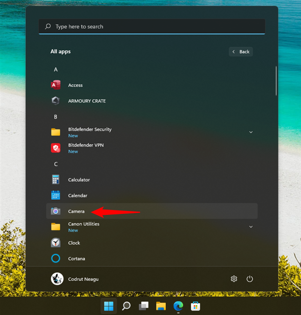 The Camera shortcut from Windows 11's Start Menu