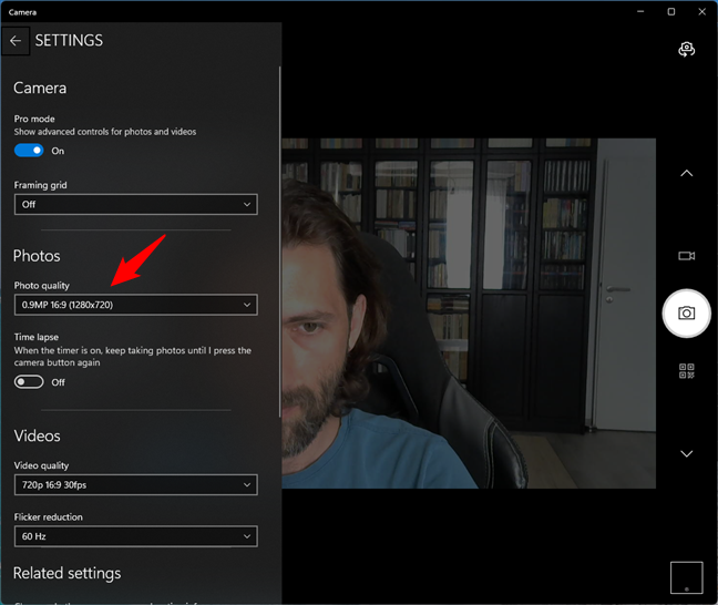 Available photo quality settings depend on the webcam youâ€™re using