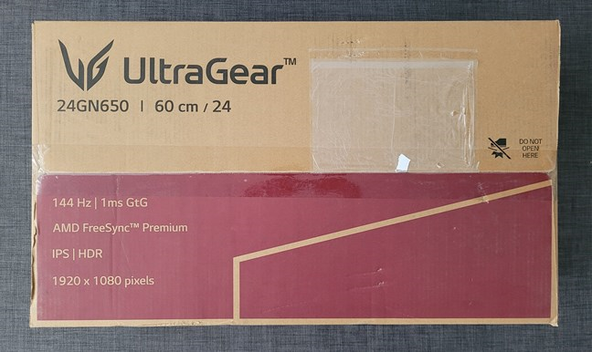 The box of the LG UltraGear 24GN650