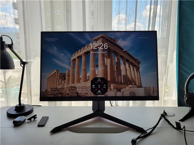 LG UltraGear 24GN650 uses an IPS panel