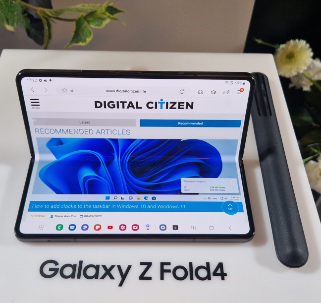 Samsung Galaxy Z Fold4 aims to be a tablet replacement