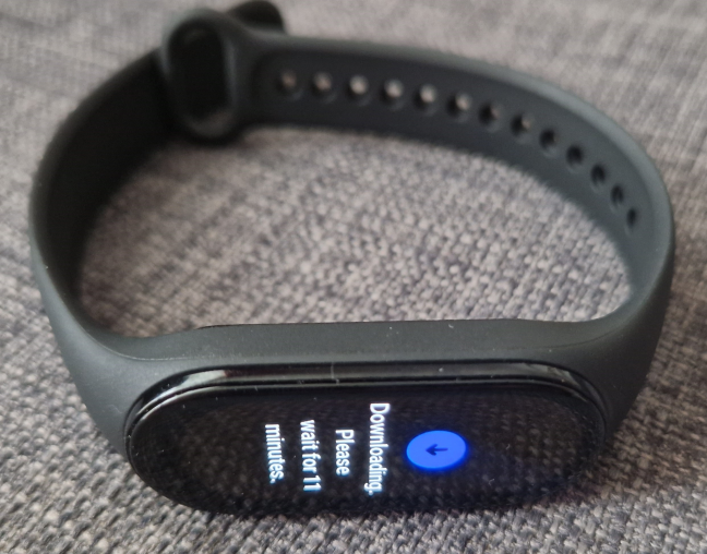 Xiaomi Smart Band 7 displays all kinds of notifications