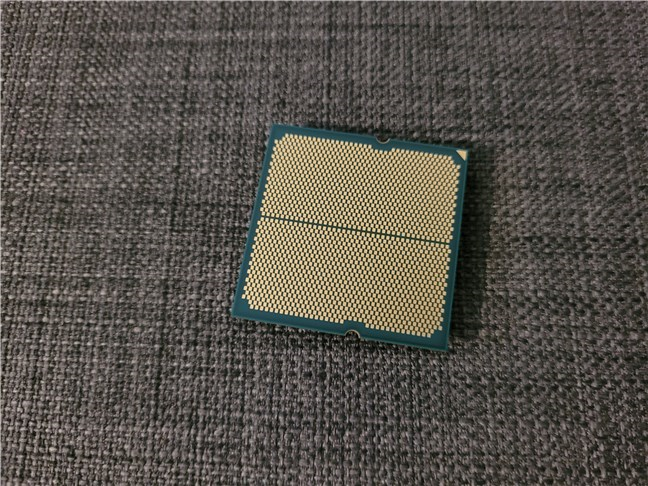 AMD Ryzen 7 7700X works on the AM5 socket