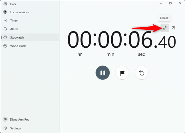 Click or tap on Expand in the top-right side of the window