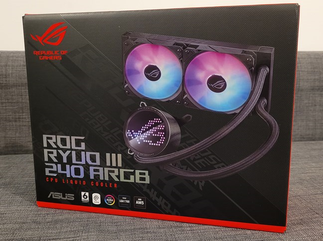 The box of the ASUS ROG Ryuo III 240 ARGB AIO cooler