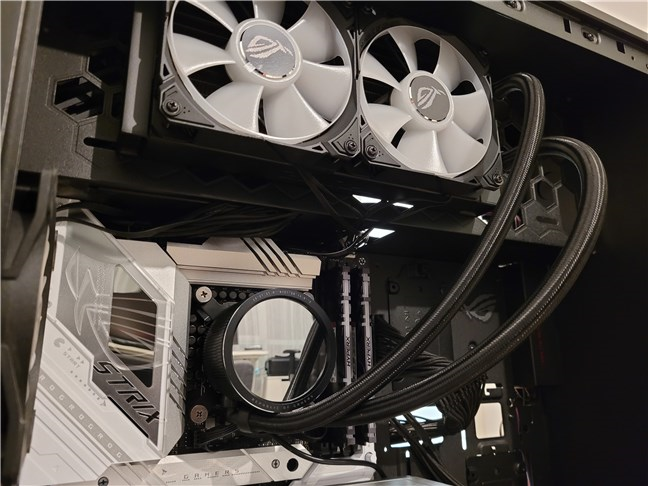 The ASUS ROG Ryuo III 240 ARGB AIO cooler mounted in a PC