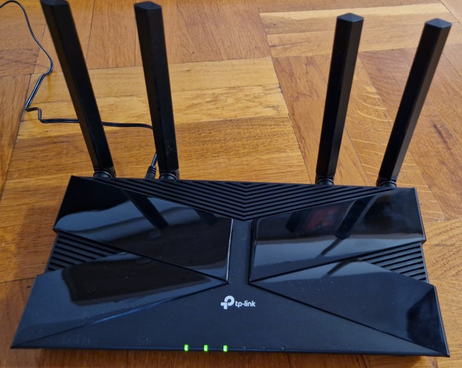 TP-Link Archer AX23 doesn't have many LEDs