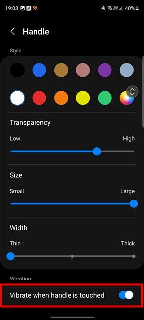 Make the device vibrate when you open Edge Panels