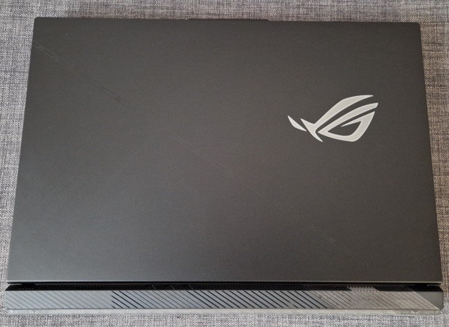 ASUS ROG Strix SCAR 18 (2023)