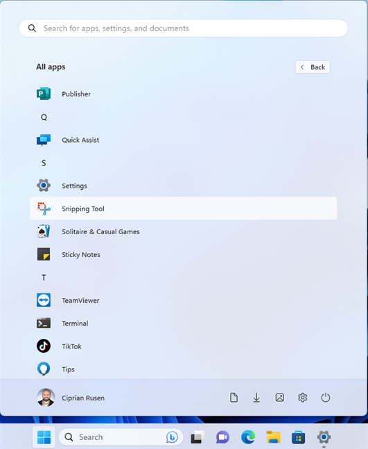 The Snipping Tool shortcut in the Windows 11 Start Menu
