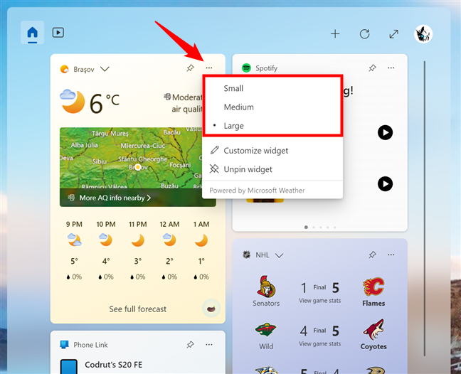 Changing the size of a Windows 11 widget