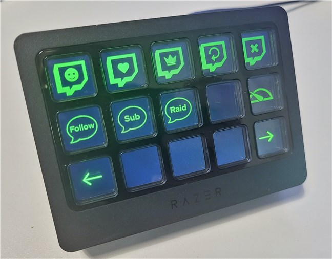 Razer Stream Controller X works with Windows and macOS