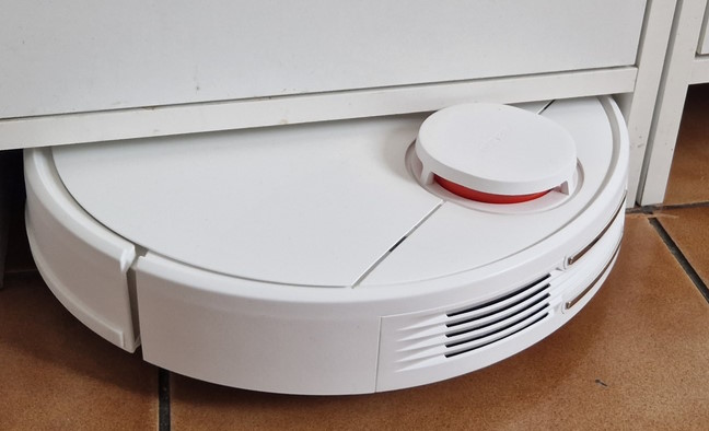 Xiaomi Robot Vacuum S10 is sometimes very ambitious