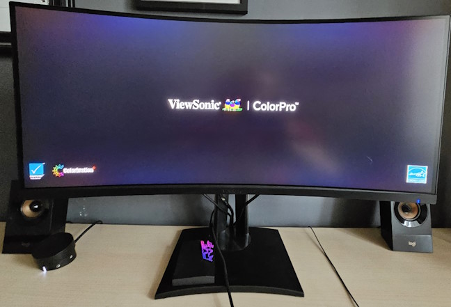 ViewSonic VP3481a brags about its color accuracy
