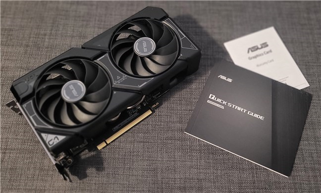 Unboxing the ASUS Dual GeForce RTX 4060 OC Edition