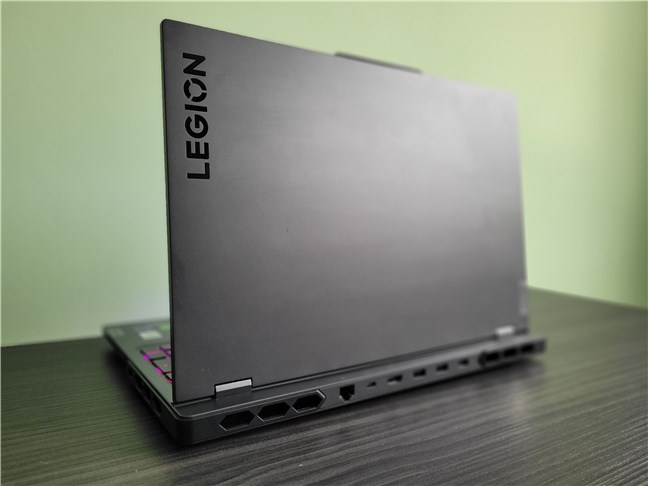 Back ports on the Lenovo Legion Pro 7