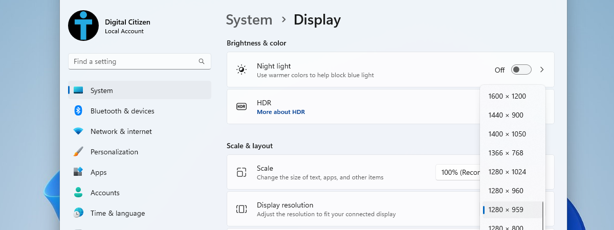 Windows 11 Display settings