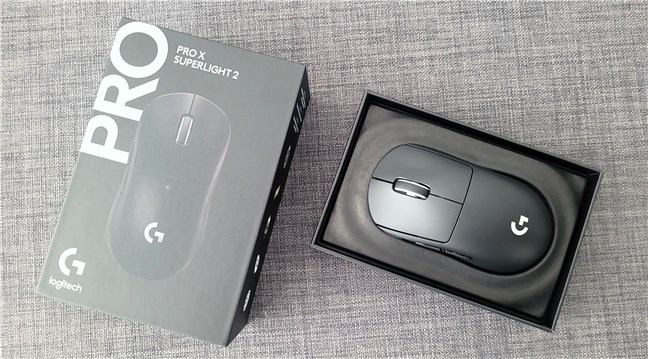 Unboxing the Logitech G Pro X Superlight 2