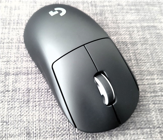 The size of this gaming mouse falls within the standards