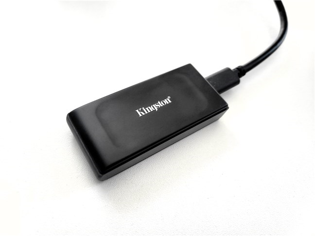 The Kingston XS1000 works with USB 3.2 Gen 2