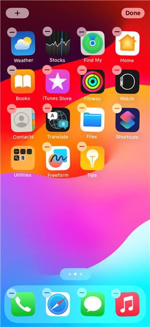 Enter the editing mode on the Home Screen