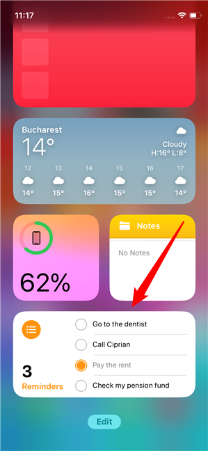 The Reminders interactive widget on iOS 17